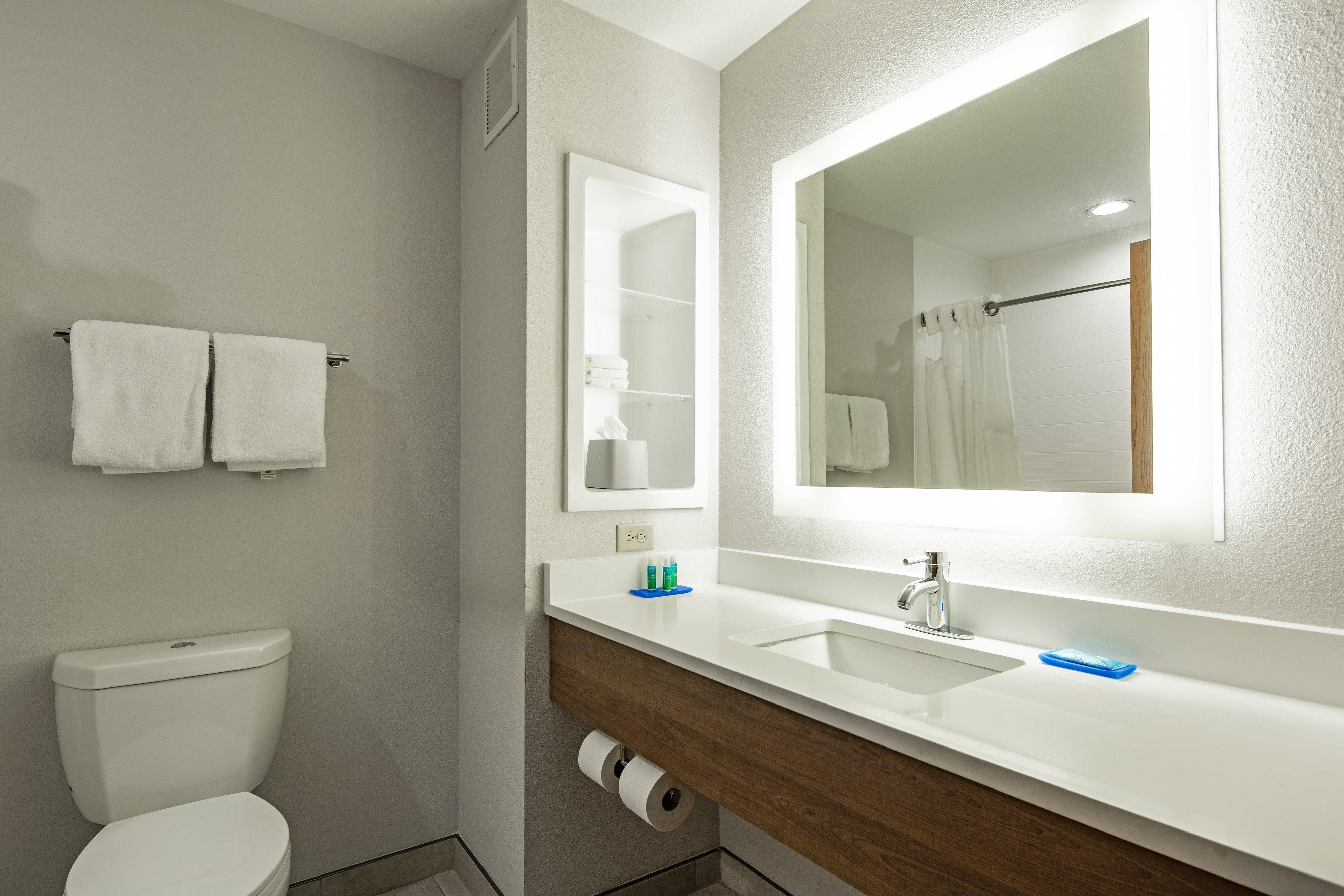 Express & Chattanooga - By Ihg Hotel